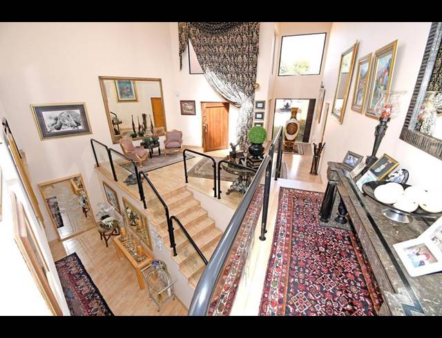 3 BEDROOM HOUSE FOR SALE IN HELDERKRUIN VIEW